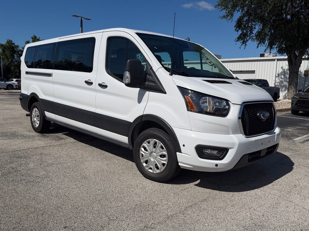 Used 2024 Ford Transit 350 XLT RWD image 11