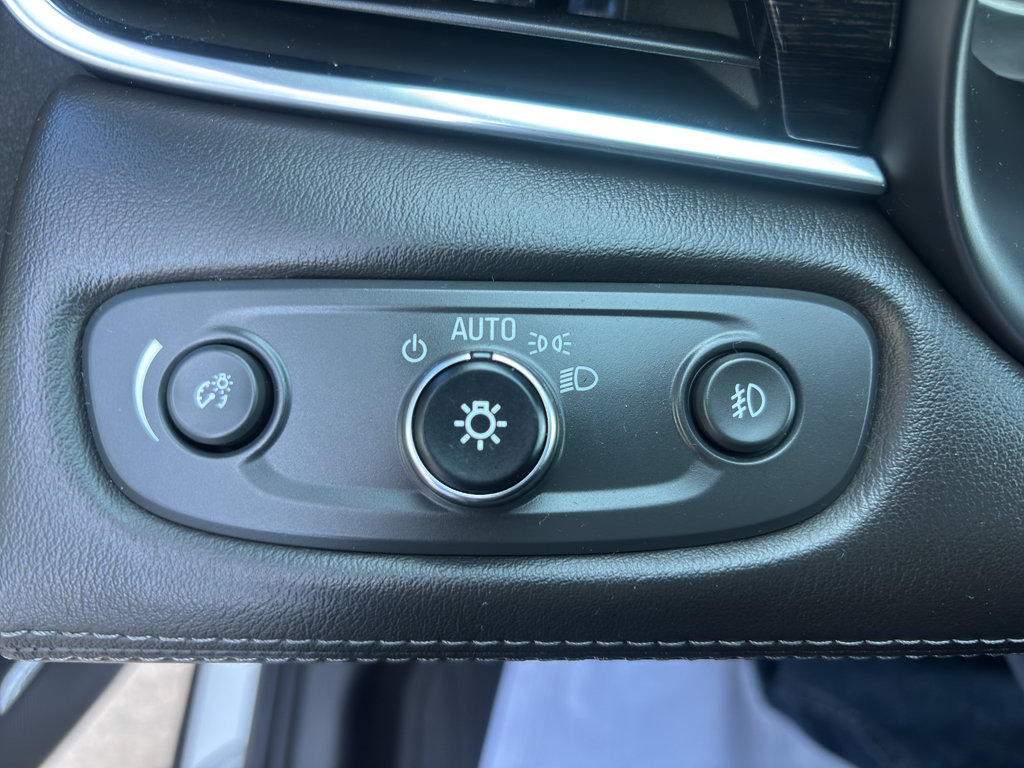 Used 2017 Buick LaCrosse Premium w/ Sun and Shade Package AWD/4WD image 25