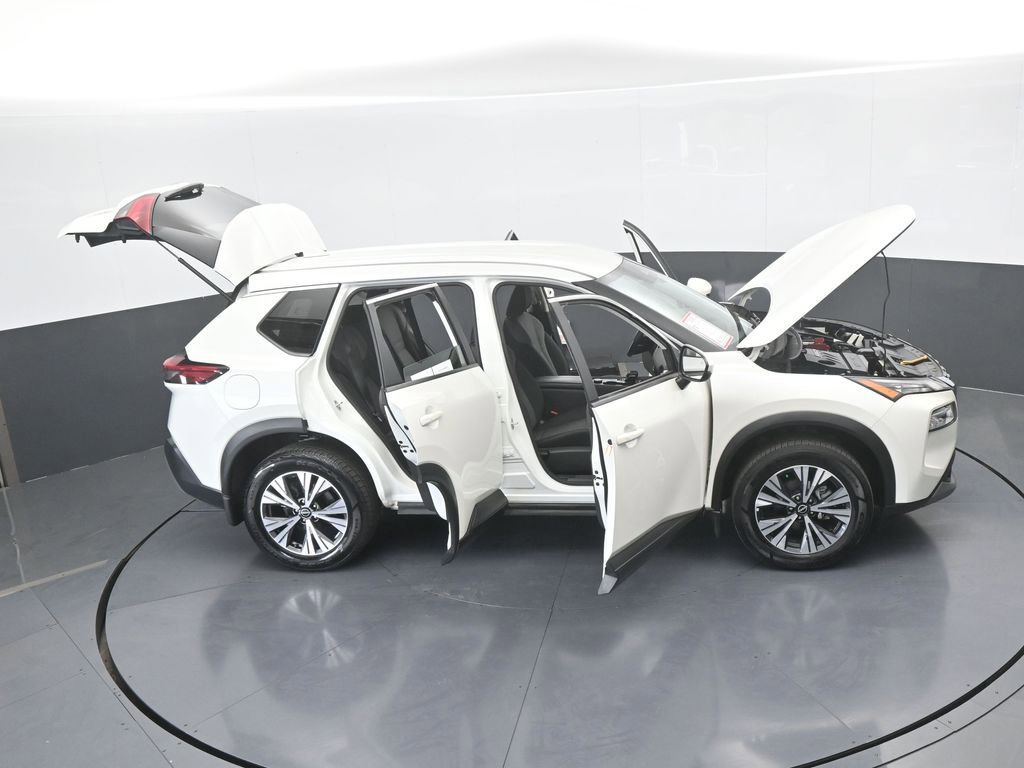 Used 2023 Nissan Rogue SV image 70
