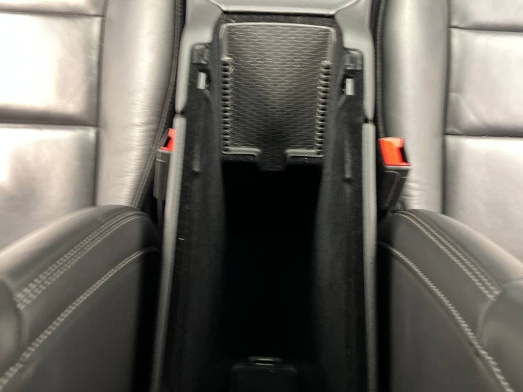 Used 2024 Cadillac XT4 Premium Luxury image 39