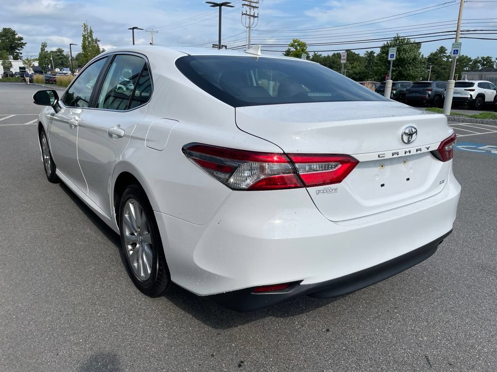 Used 2019 Toyota Camry LE FWD image 6