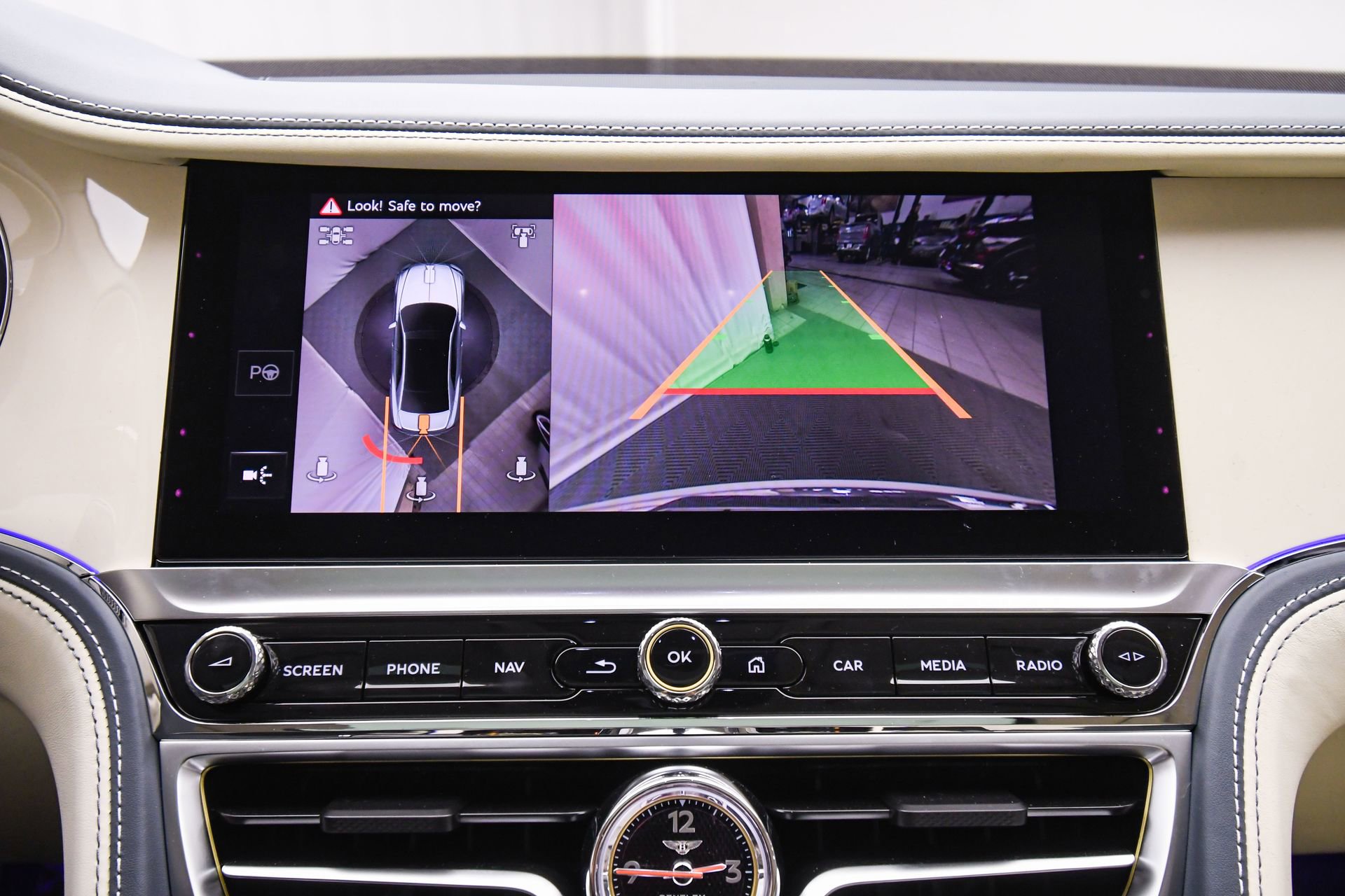 New 2026 Bentley Flying Spur Plug-In Hybrid AWD/4WD image 38