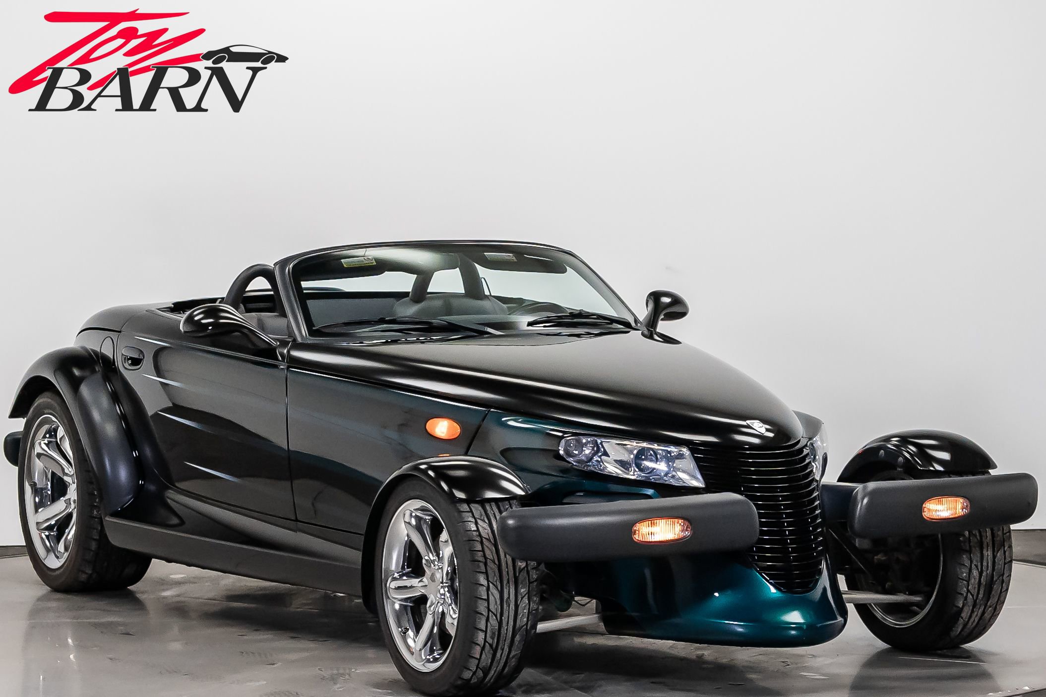 Used 2000 Plymouth Prowler image 7