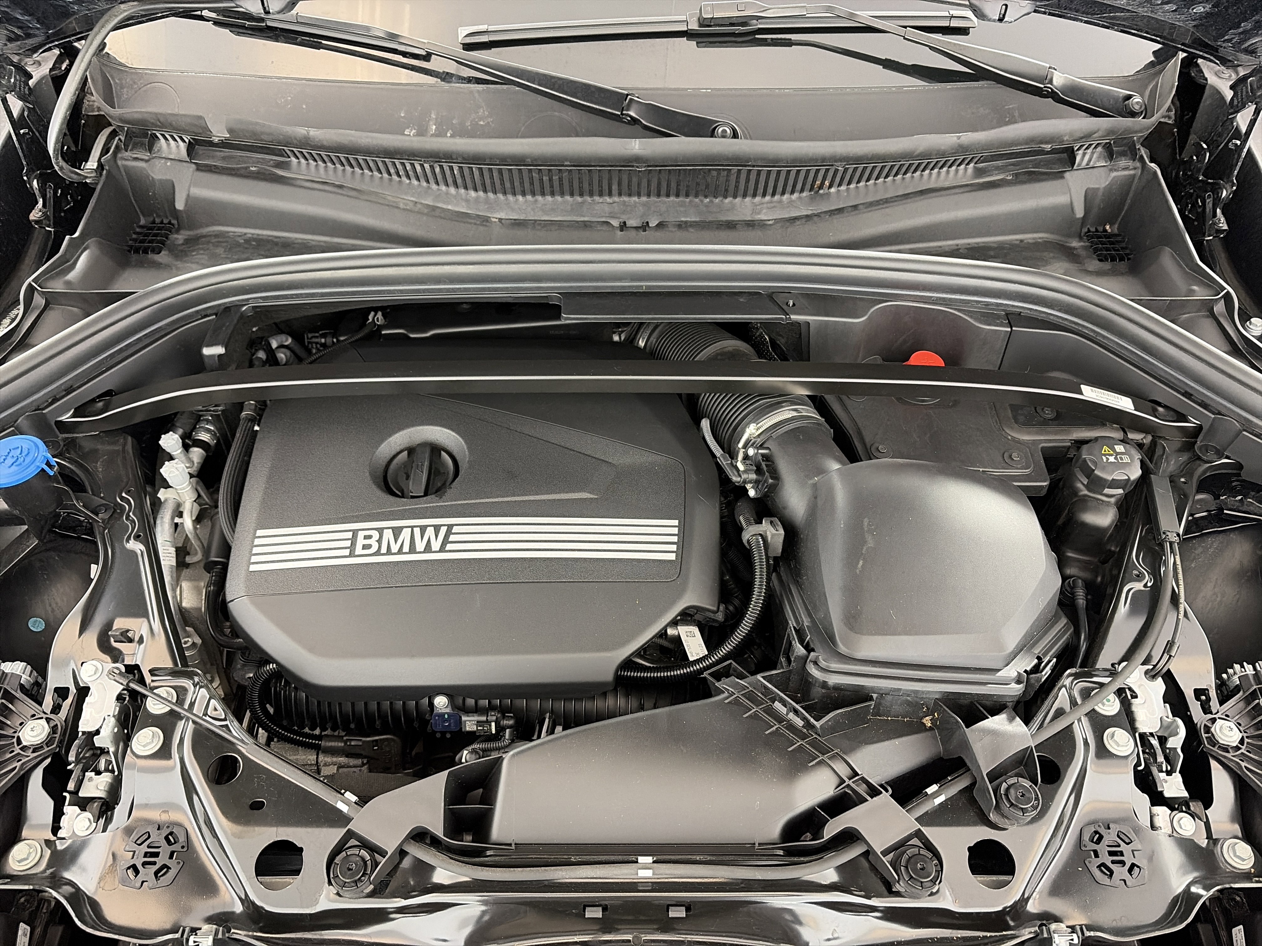 Used 2024 BMW X2 xDrive28i w/ Convenience Package image 11