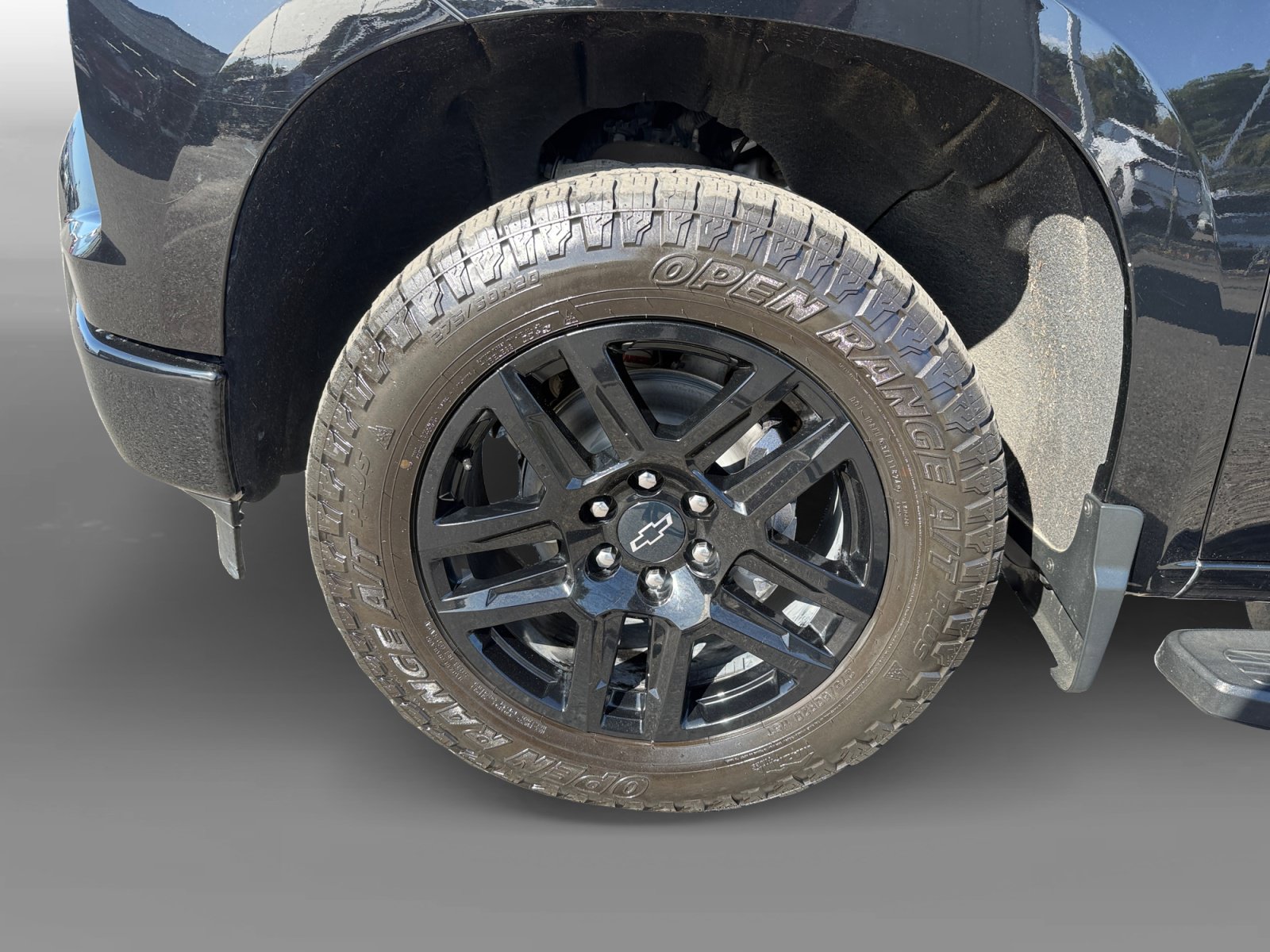 Used 2023 Chevrolet Silverado 1500 RST w/ Z71 Off-Road Package AWD/4WD image 9