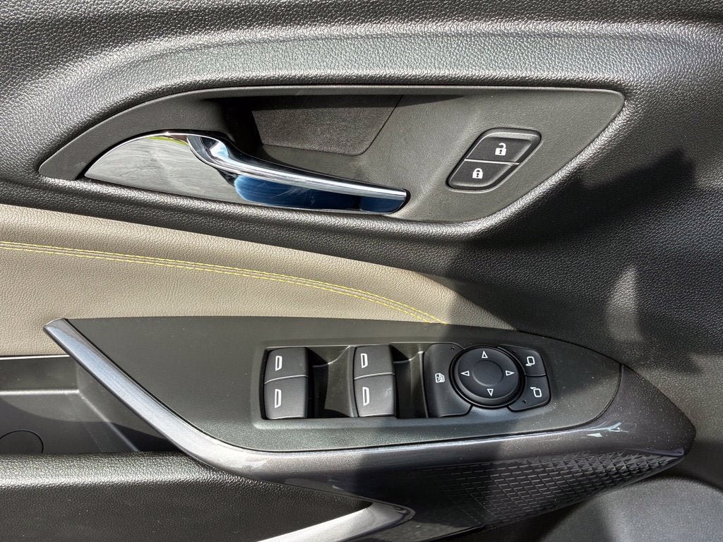 New 2026 Chevrolet Trax ACTIV w/ Driver Confidence Package FWD image 4
