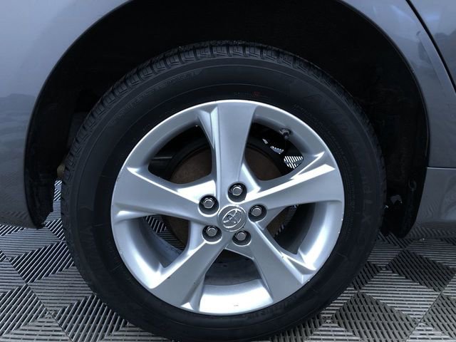 Used 2013 Toyota Corolla LE w/ Premium Pkg FWD image 17