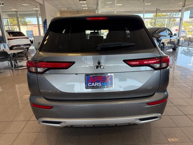 Used 2024 Mitsubishi Outlander SE AWD/4WD image 4