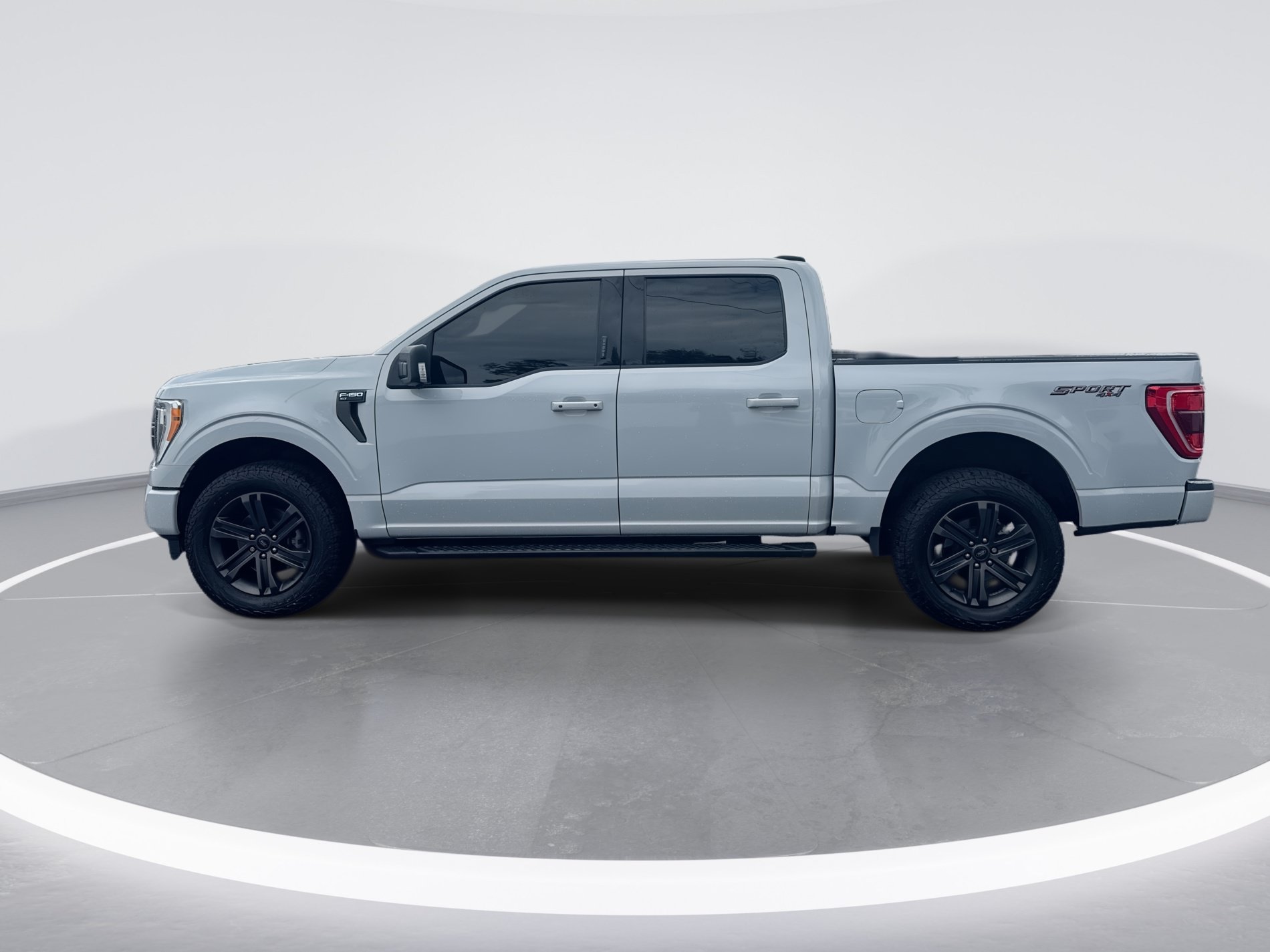 Used 2022 Ford F150 XLT w/ Equipment Group 302A High AWD/4WD image 7