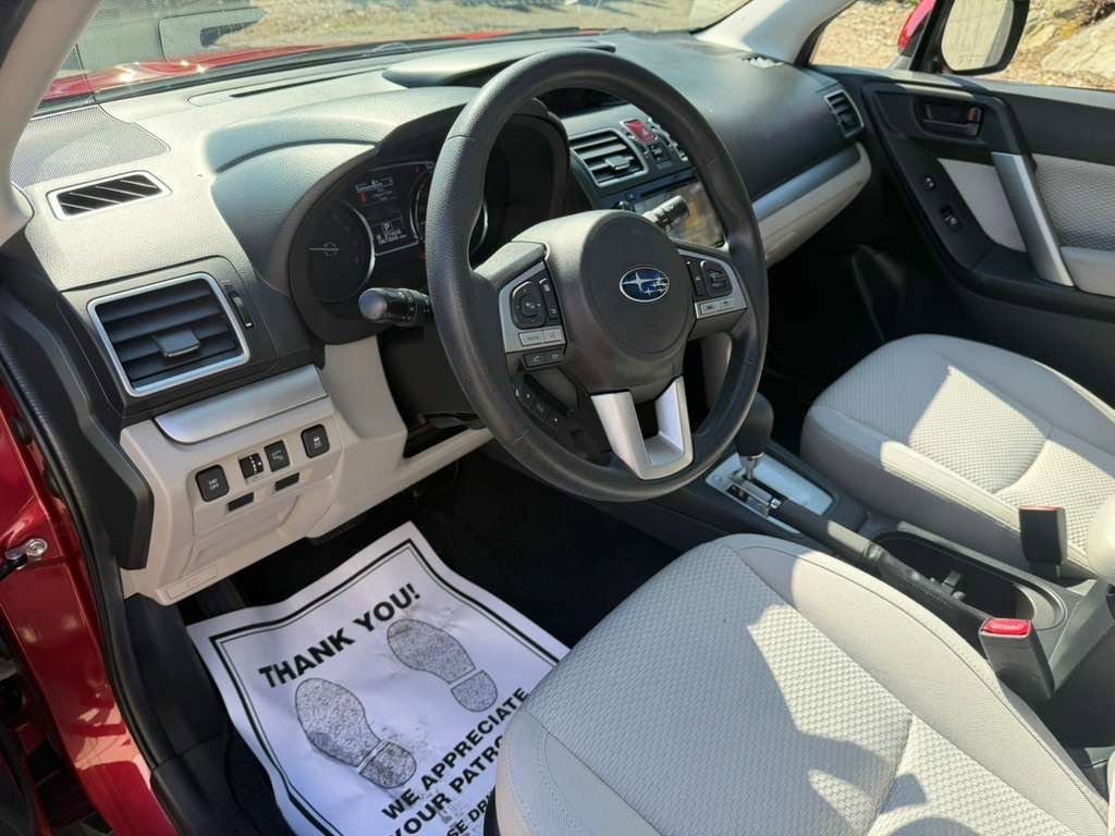Used 2017 Subaru Forester 2.5i Premium AWD/4WD image 16