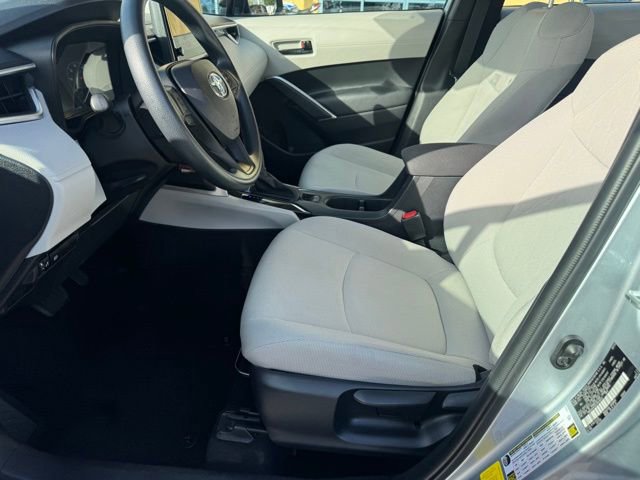 Used 2023 Toyota Corolla Cross L image 19