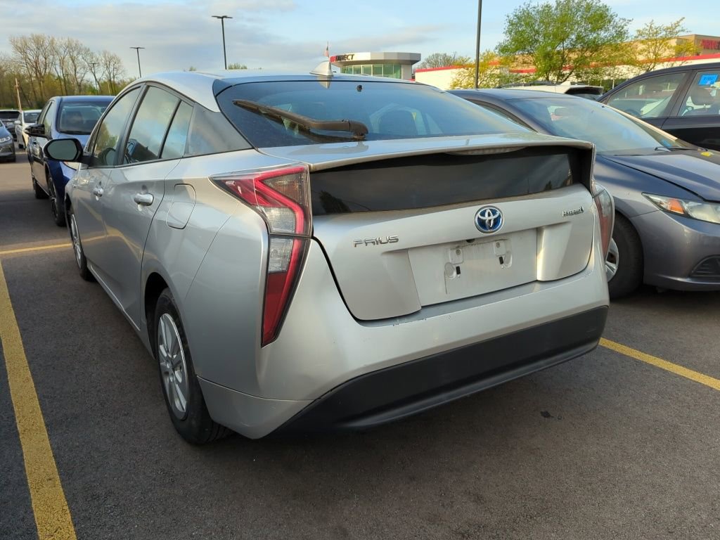 Used 2016 Toyota Prius Two image 4
