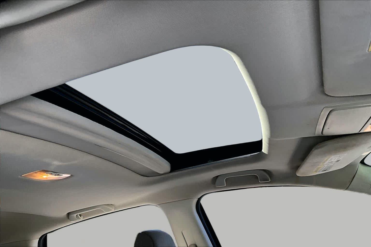 Used 2015 Honda CR-V EX image 13