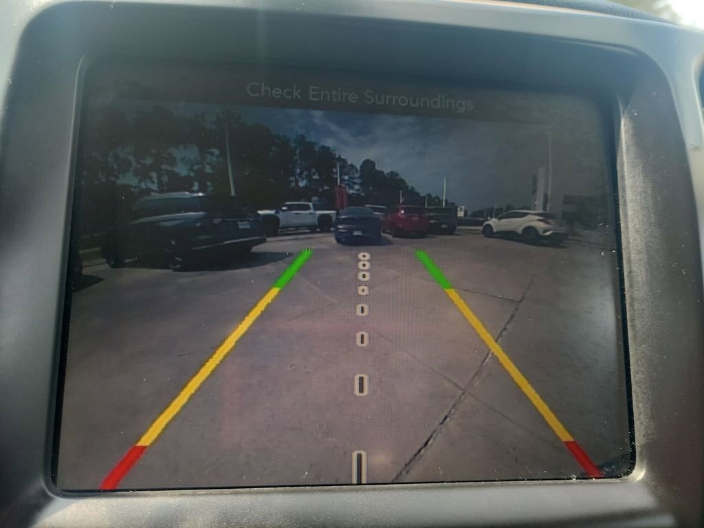 Used 2016 Jeep Cherokee Latitude FWD image 18