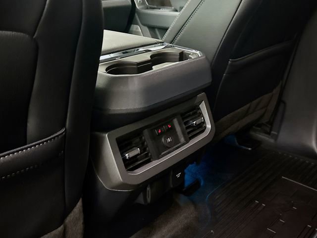 Used 2023 Ford F250 Lariat w/ Lariat Ultimate Package AWD/4WD image 26