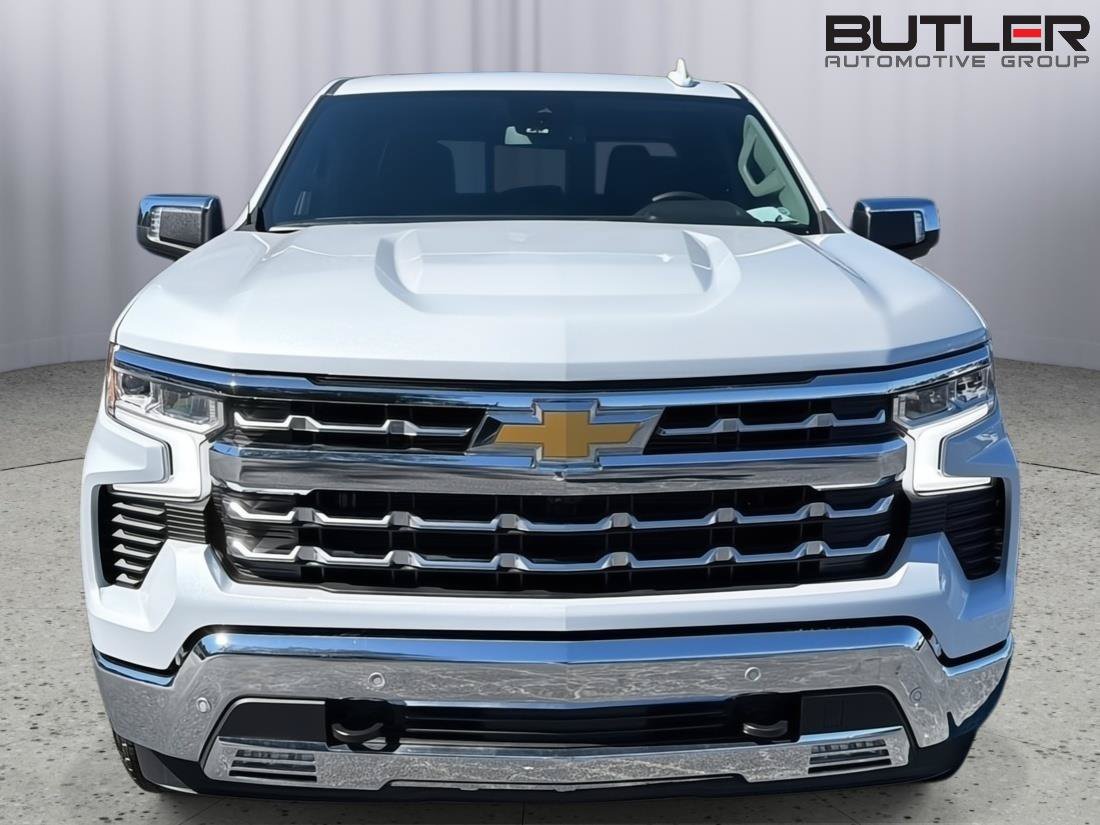 Used 2026 Chevrolet Silverado 1500 LTZ w/ Z71 Off-Road Package AWD/4WD image 9