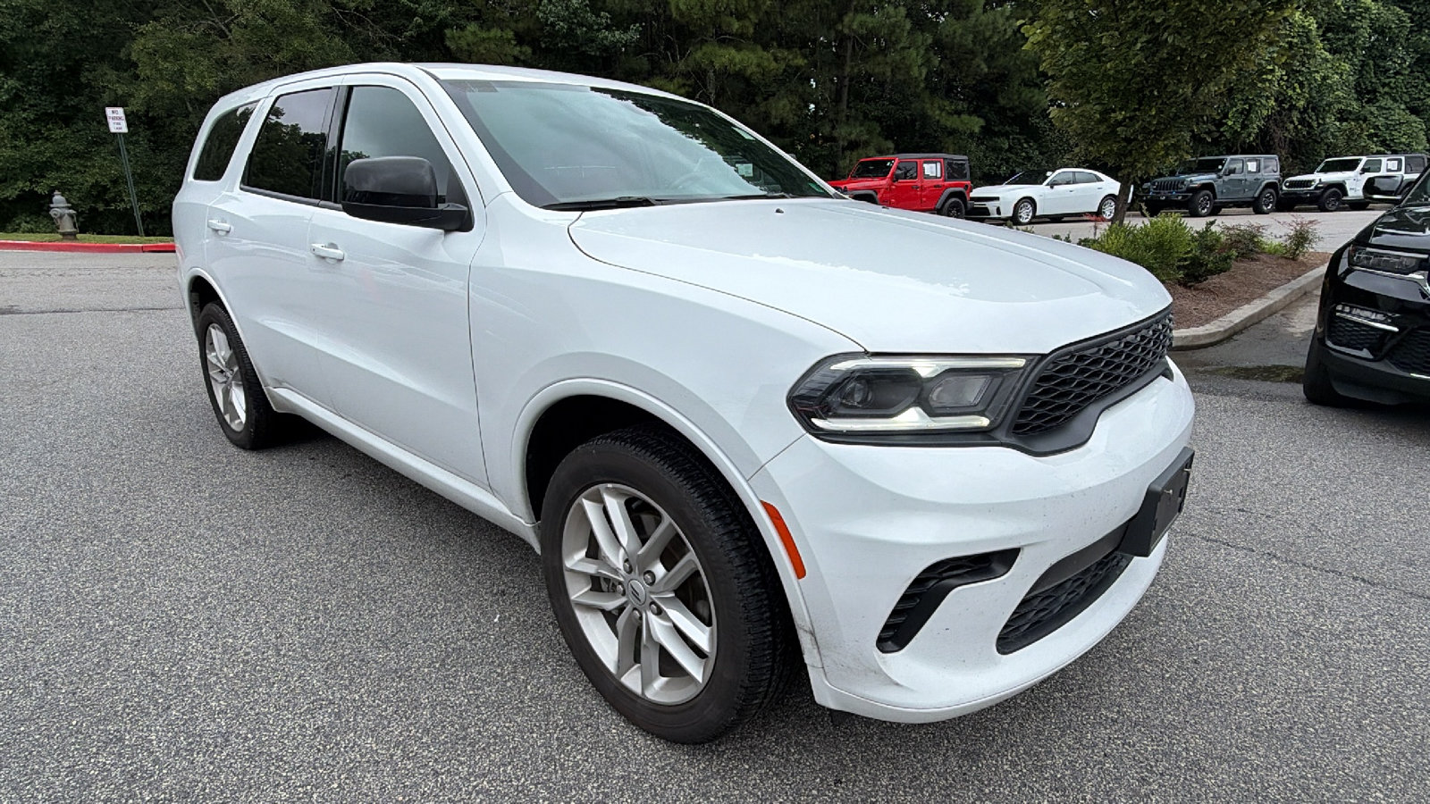 Used 2025 Dodge Durango GT AWD/4WD image 5
