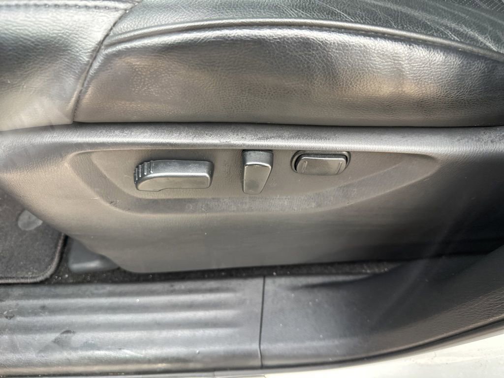 Used 2022 Nissan Armada SL w/ Midnight Edition Package image 5