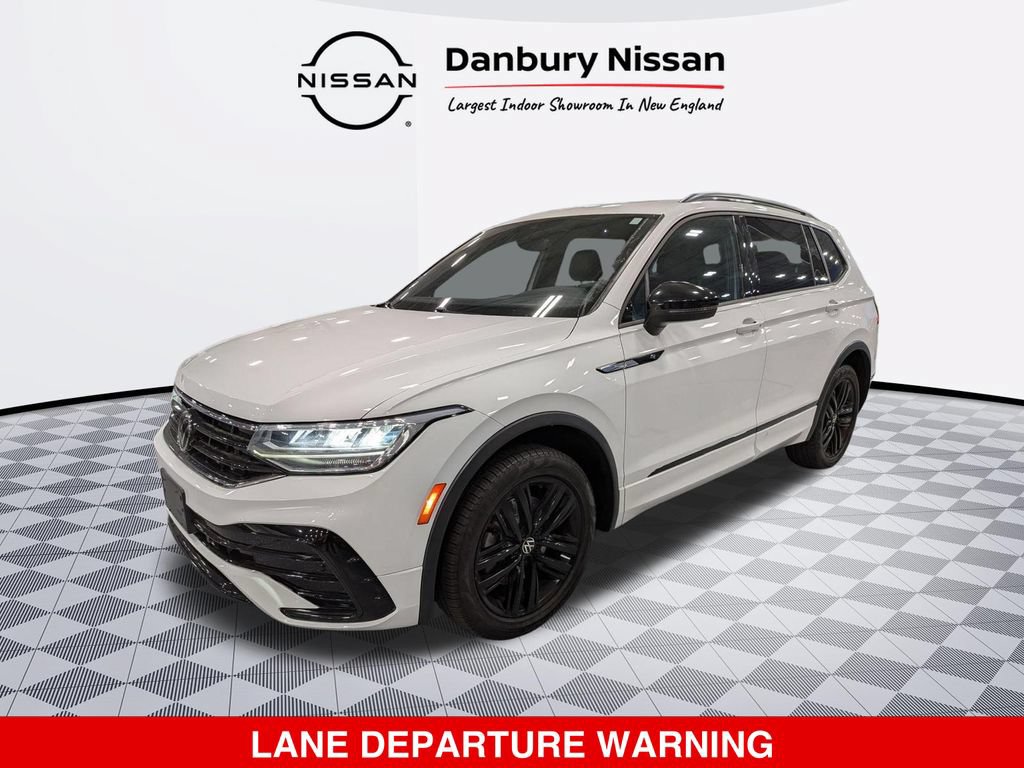 Used 2022 Volkswagen Tiguan SE R-Line AWD/4WD image 8