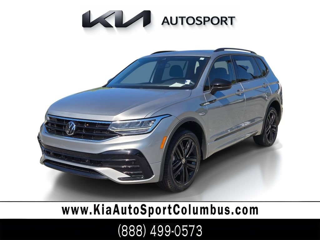 Used 2022 Volkswagen Tiguan SE R-Line image 1