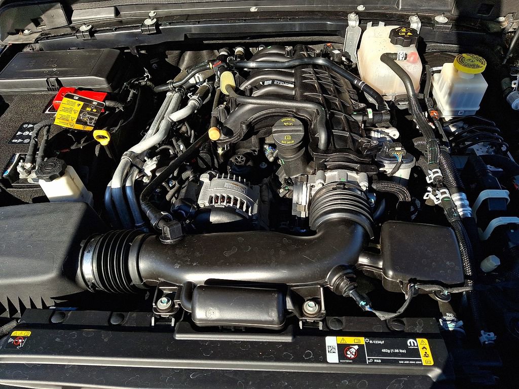 Used 2023 Jeep Gladiator Overland image 26