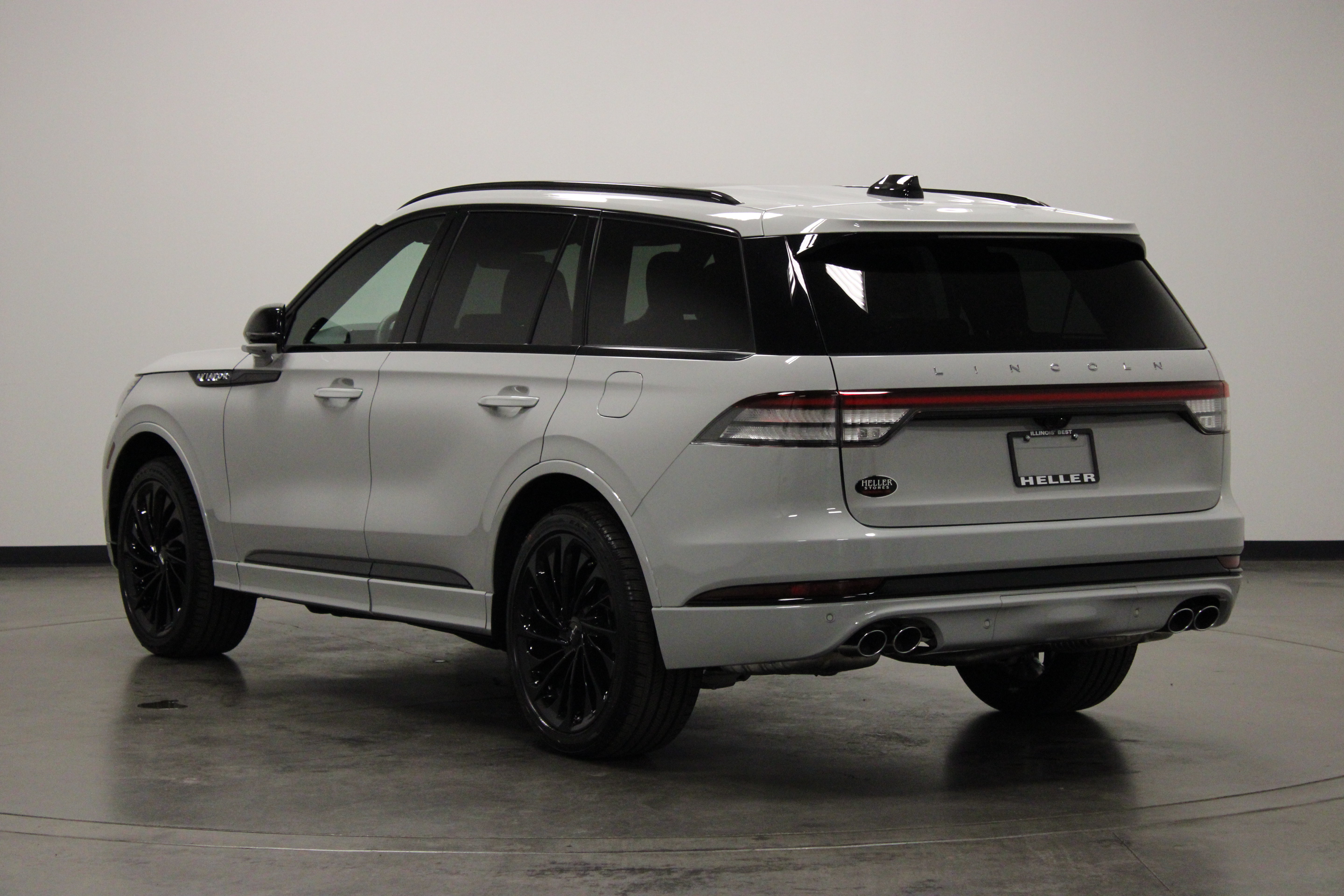 New 2027 Lincoln Aviator Reserve AWD/4WD image 6