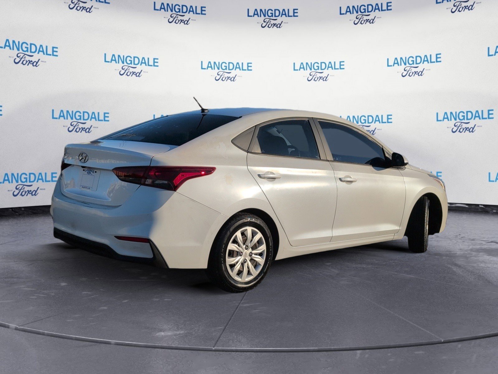 Used 2020 Hyundai Accent SE image 4