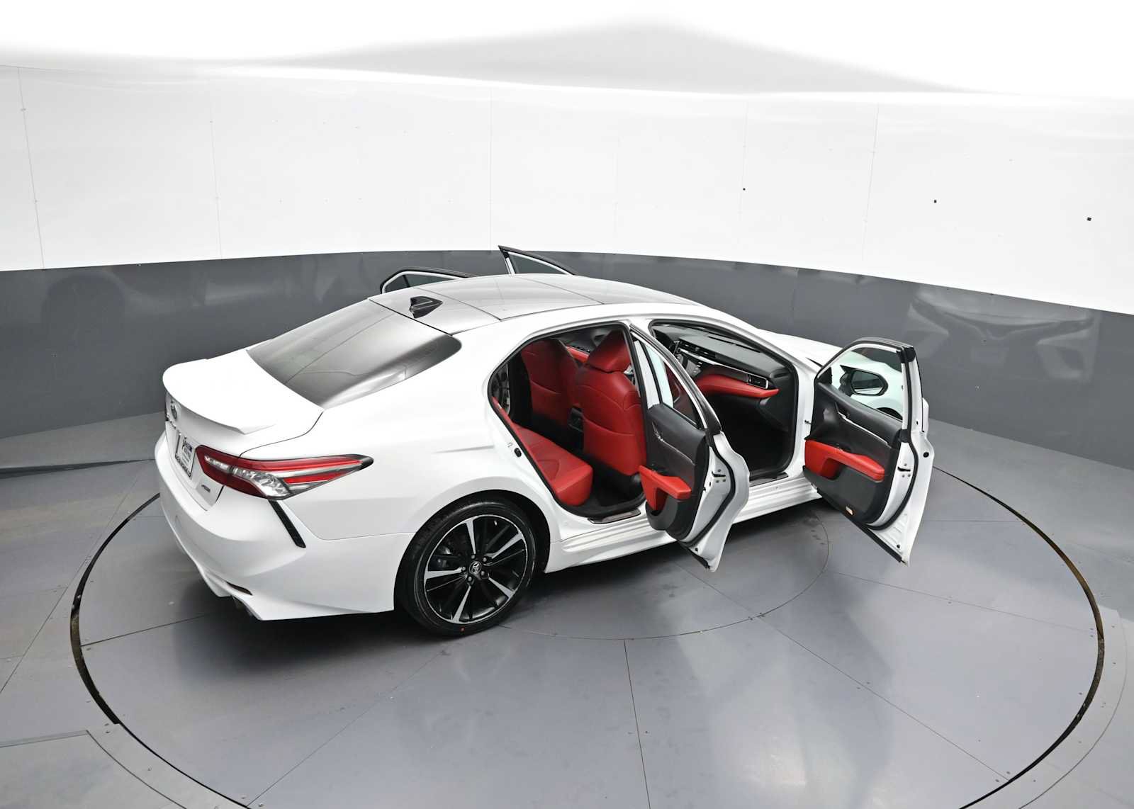 Certified 2019 Toyota Camry XSE w/ Navigation Package FWD image 44