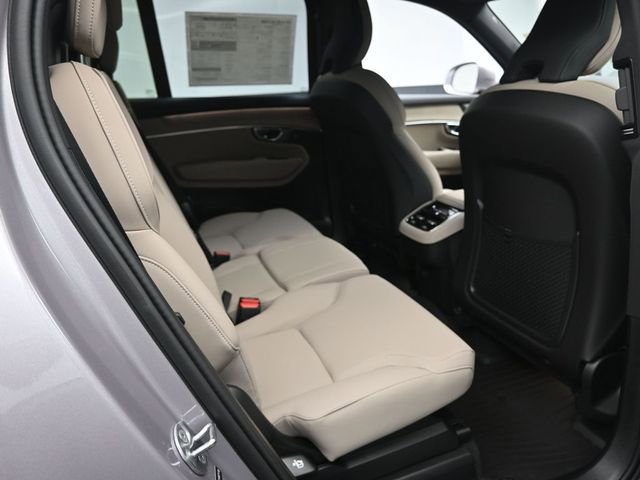 Used 2026 Volvo XC90 B6 Plus w/ Protection Package Premier AWD/4WD image 27