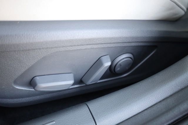 Used 2024 Hyundai Sonata SEL w/ Convenience Package image 17