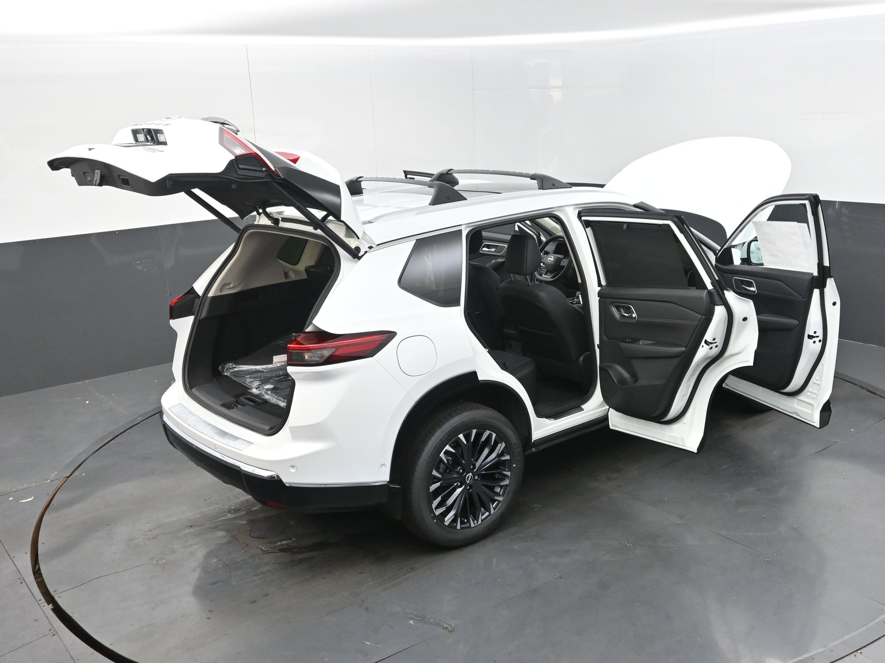 New 2025 Nissan Rogue Platinum w/ Platinum Premium Package image 40