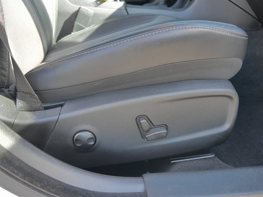 Used 2022 Dodge Charger SXT w/ Plus Group image 13