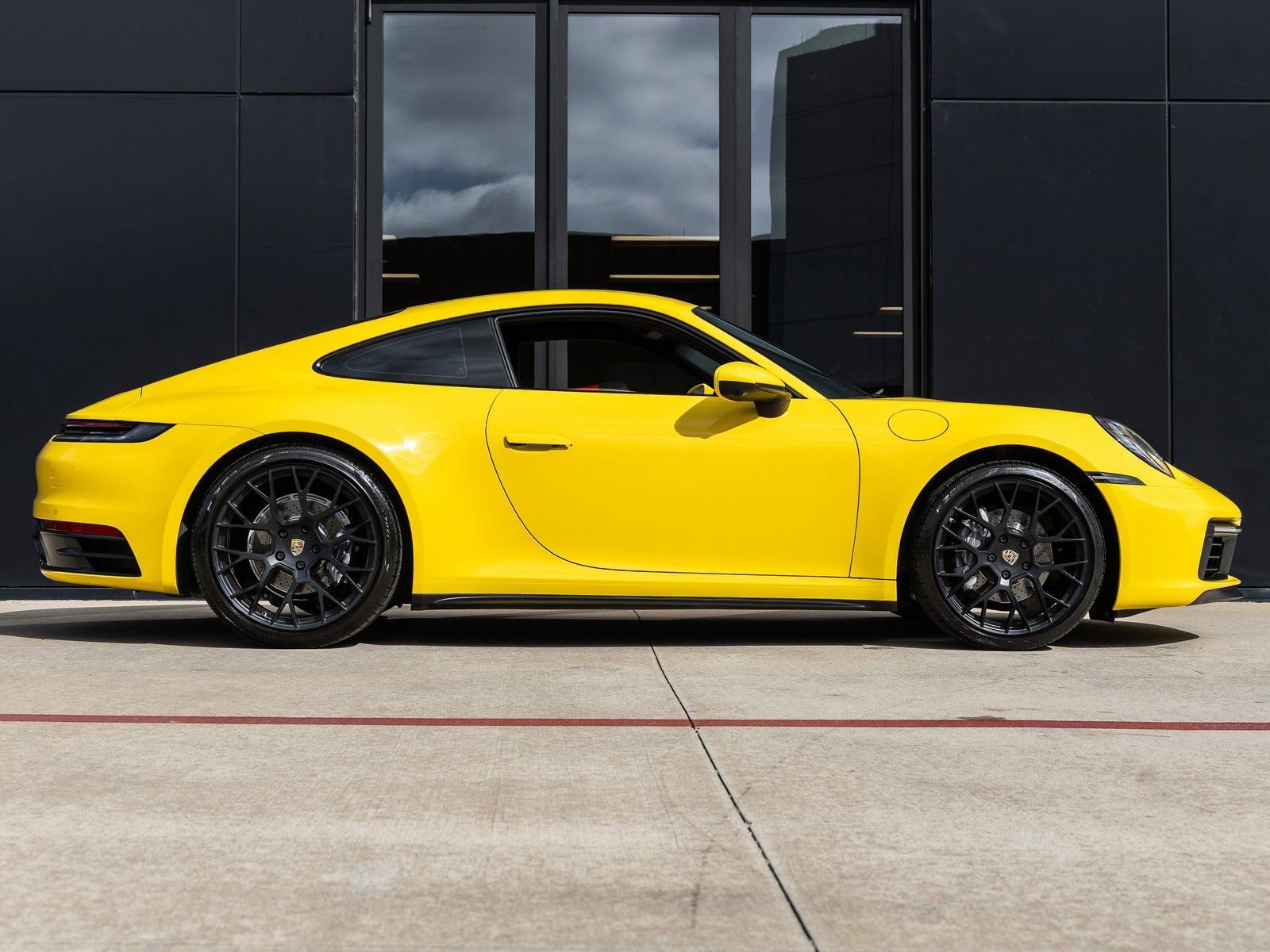 Certified 2021 Porsche 911 Carrera w/ Premium Package image 12
