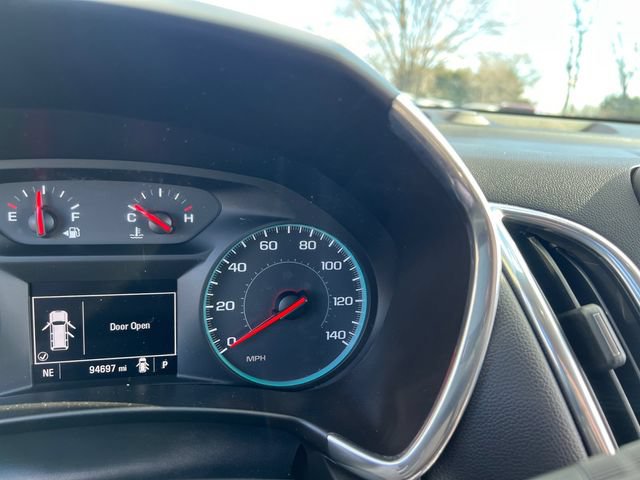 Used 2018 Chevrolet Equinox LT AWD/4WD image 26
