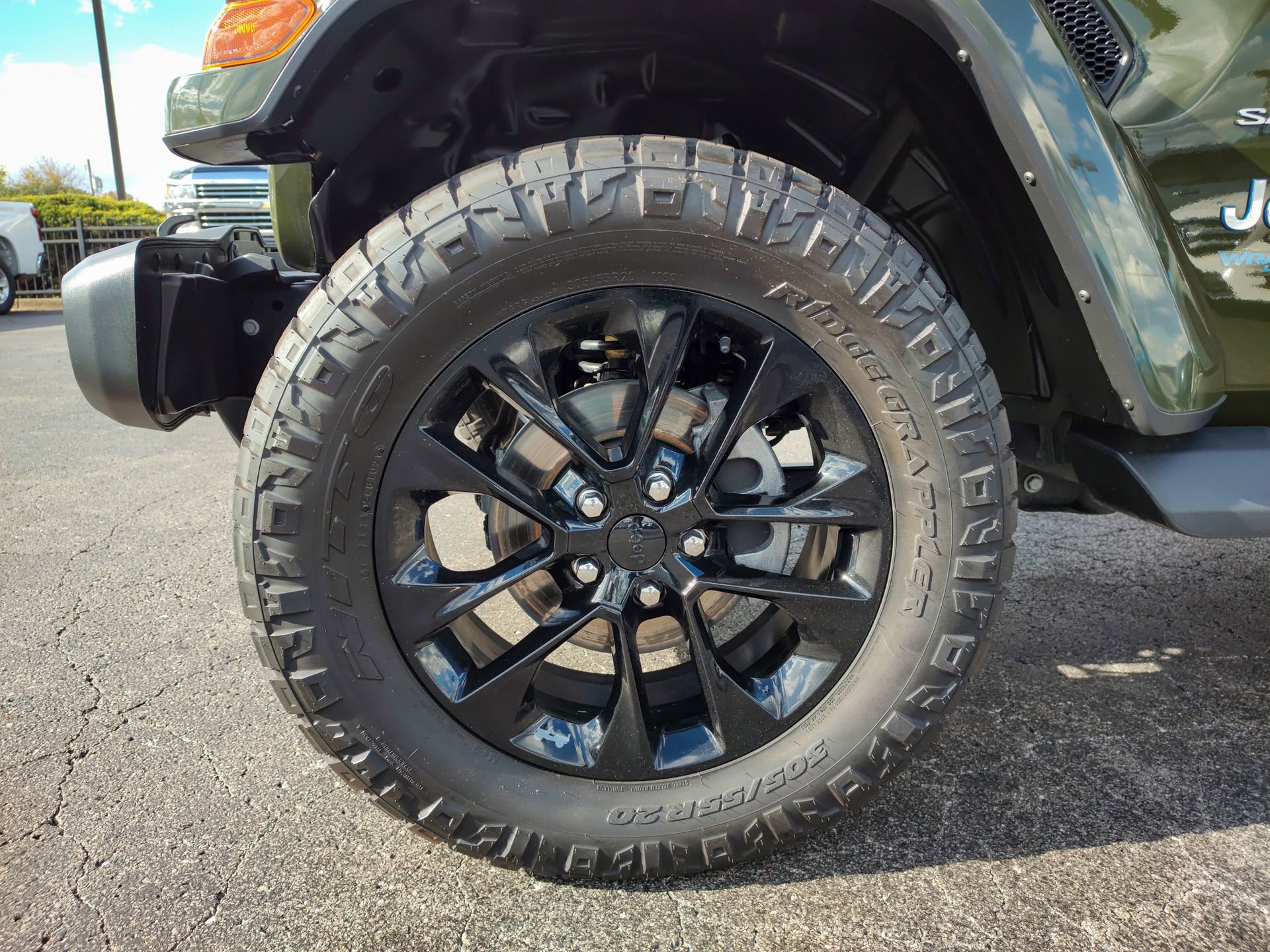 Used 2021 Jeep Wrangler Unlimited Sahara w/ Cold Weather Group image 24