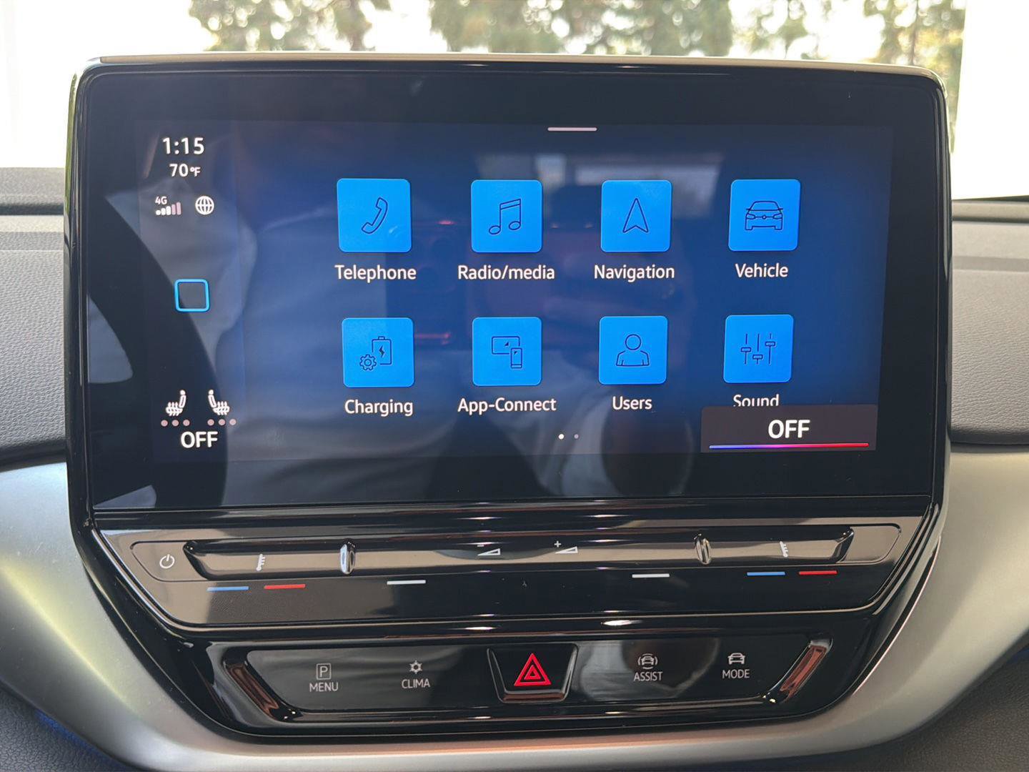Certified 2022 Volkswagen ID.4 Pro AWD/4WD image 19