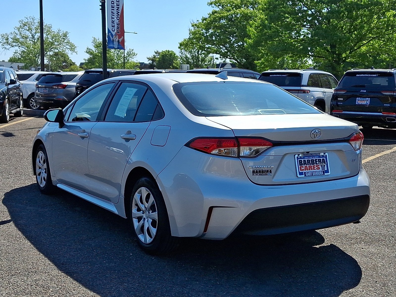 Used 2024 Toyota Corolla LE FWD image 4