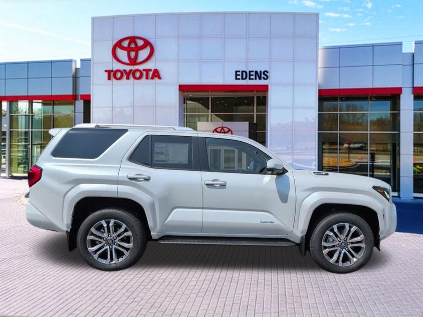 New 2026 Toyota 4Runner Limited AWD/4WD image 2