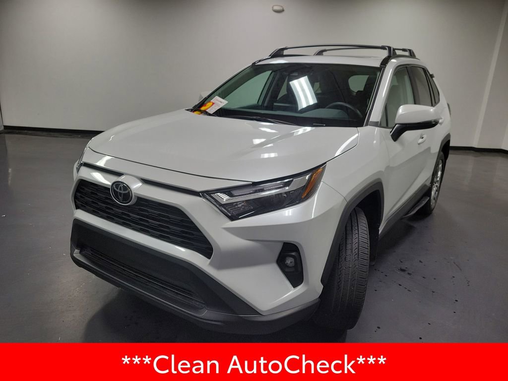 Used 2025 Toyota RAV4 XLE Premium w/ Weather Package image 4