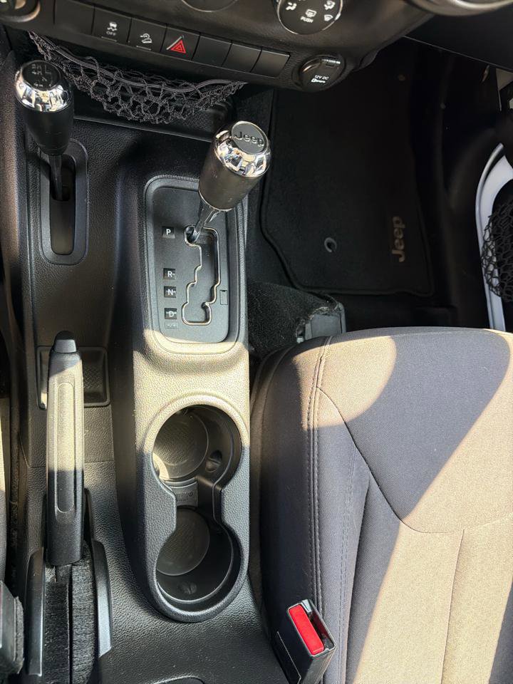 Used 2013 Jeep Wrangler Sport image 13