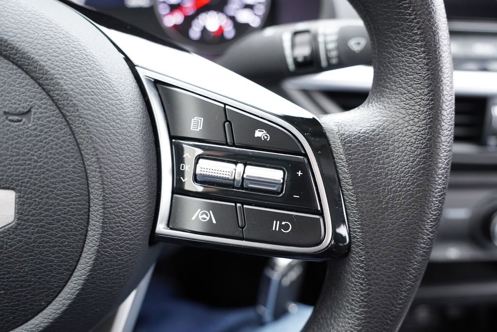 Certified 2022 Kia Forte LXS w/ LXS Technology Package image 26