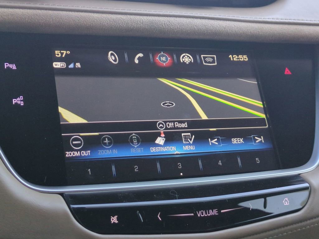 Used 2019 Cadillac XT5 Platinum AWD/4WD image 21