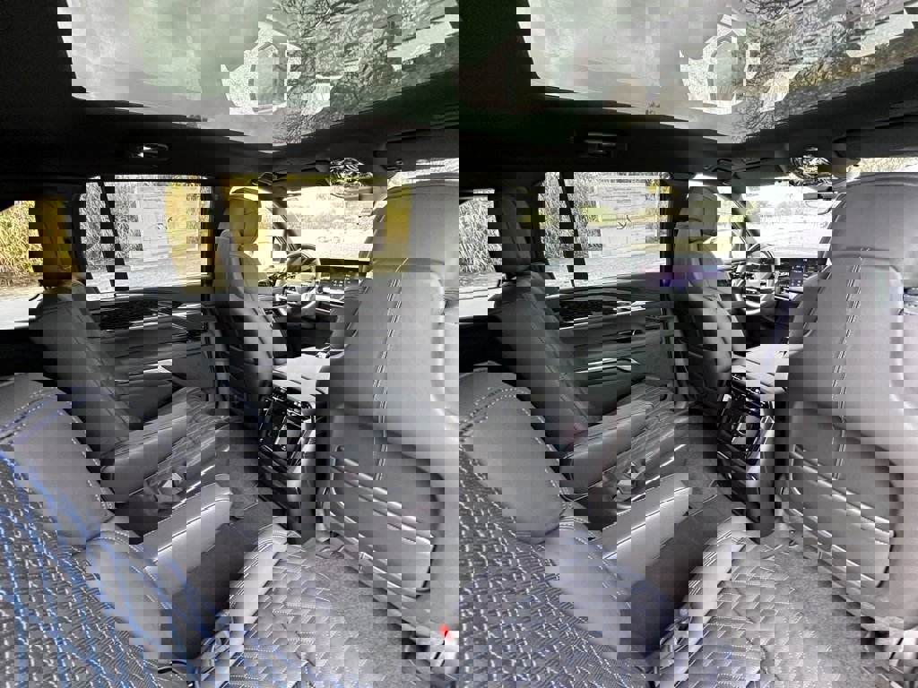 New 2025 Cadillac Escalade IQ Sport 1 w/ LPO, ONYX Package image 26