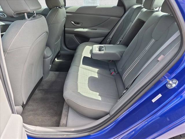 Used 2025 Hyundai Elantra SEL FWD image 20