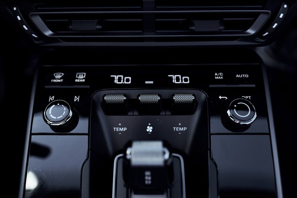 Used 2024 Porsche 911 Carrera 4S image 60