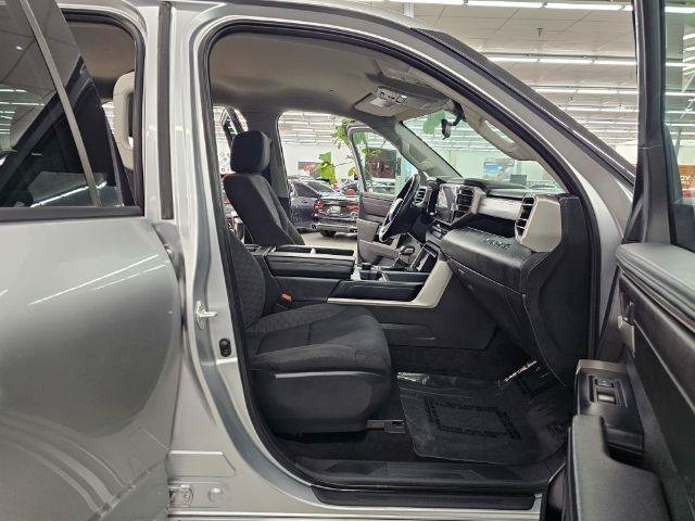 Used 2023 Toyota Tundra SR5 AWD/4WD image 32