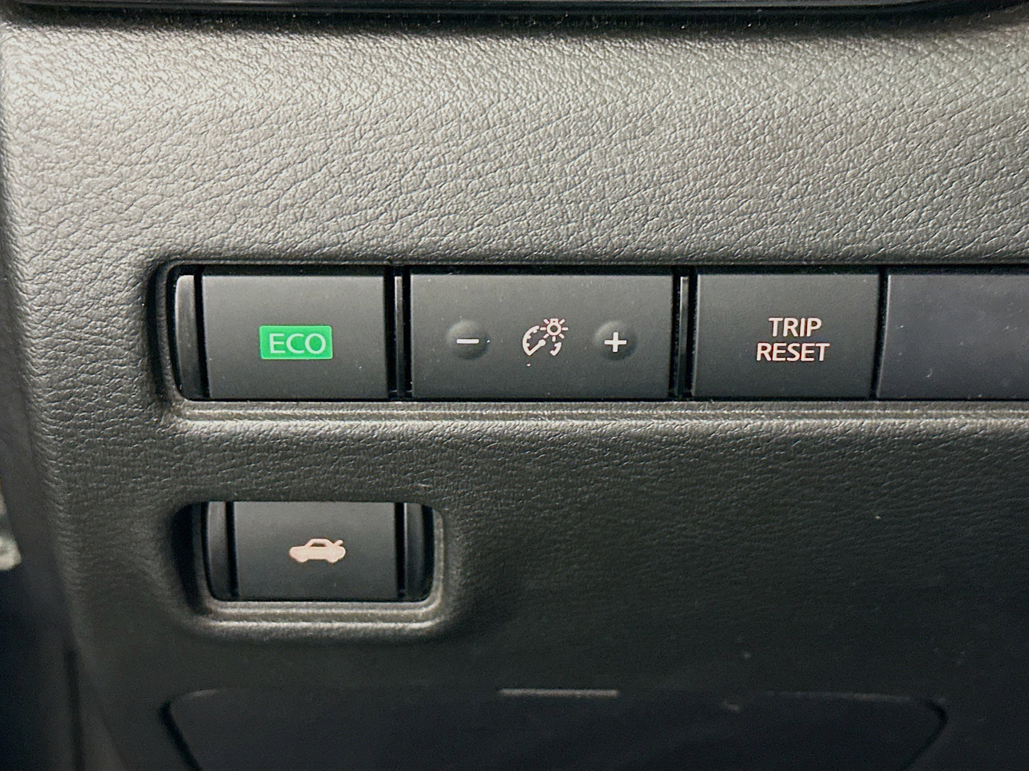 Used 2024 Nissan Sentra SV image 17