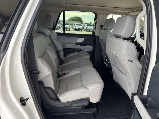 New 2025 Ford Expedition Max Active RWD image 10