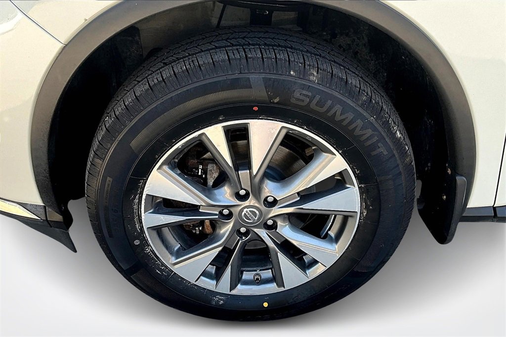 Used 2017 Nissan Murano SL image 32