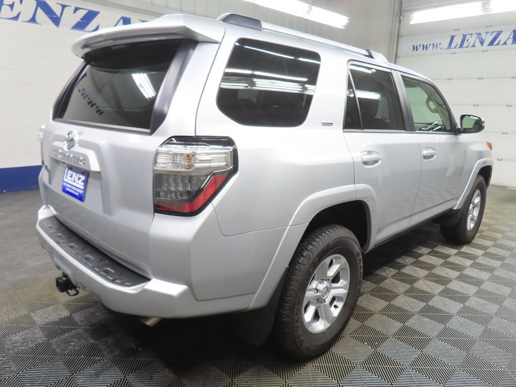 Used 2024 Toyota 4Runner SR5 Premium w/ Moonroof Package AWD/4WD image 5